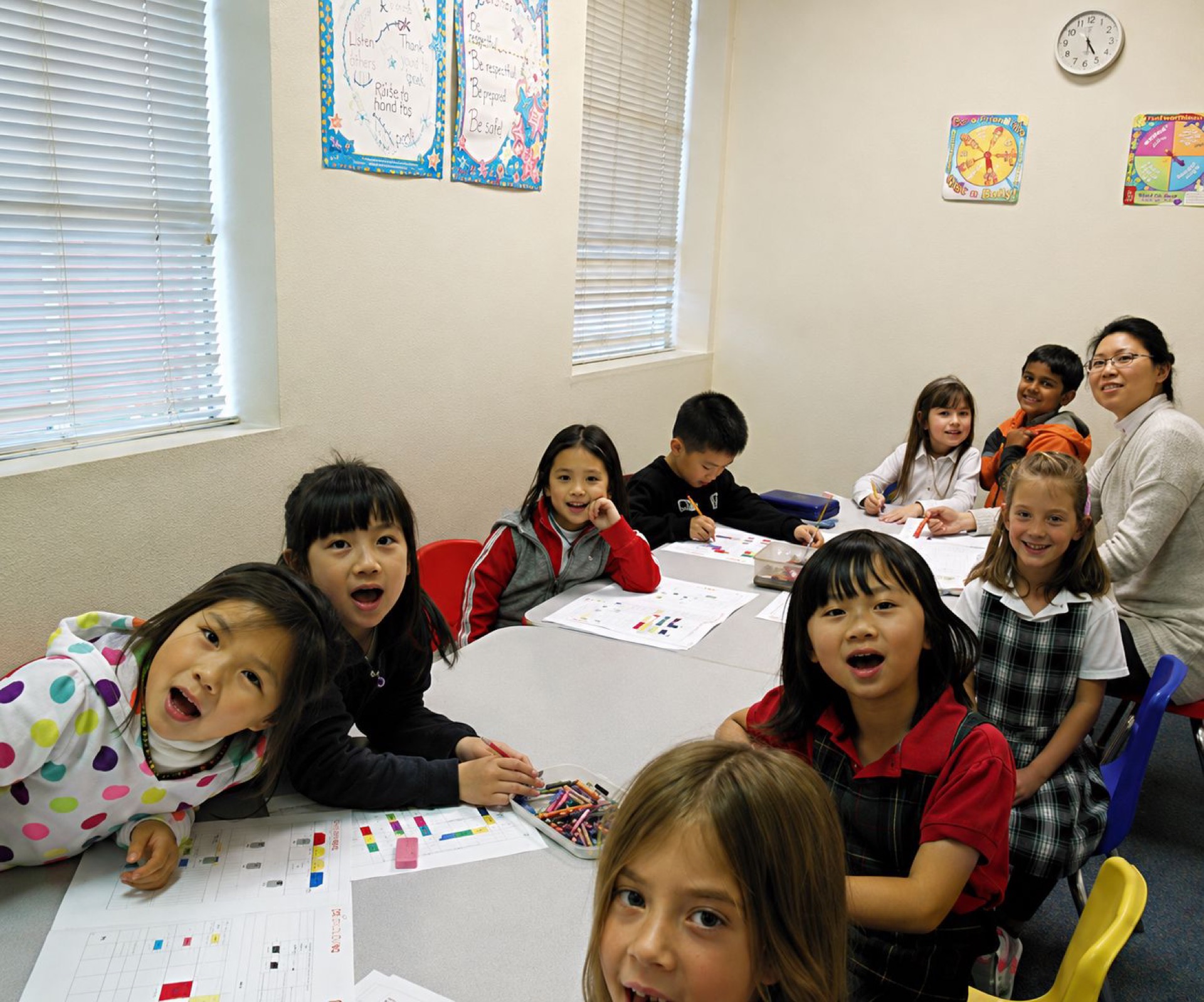 Children in class at Jumping Up Learning Circles